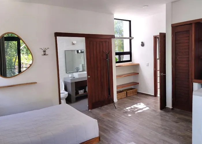Villa Tucanes 5 Bdr 10 Ppl *