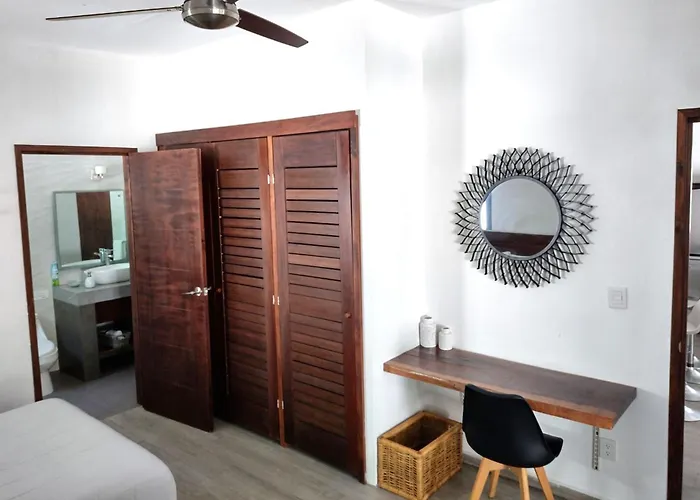 Villa Tucanes 5 Bdr 10 Ppl Tulum