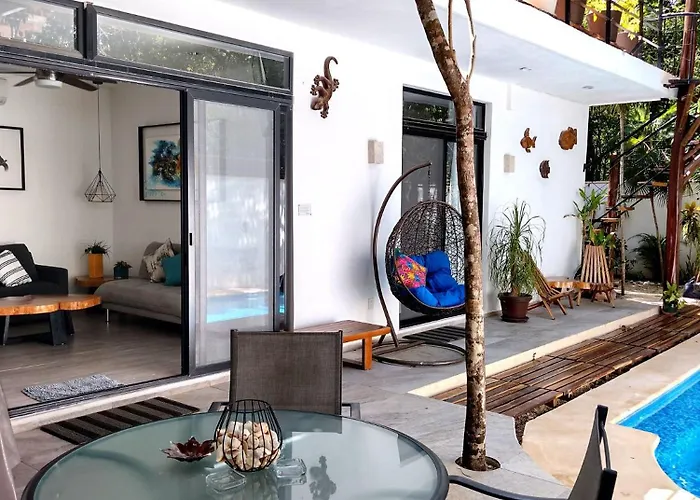 Tucanes 5 Bdr 10 Ppl Villa